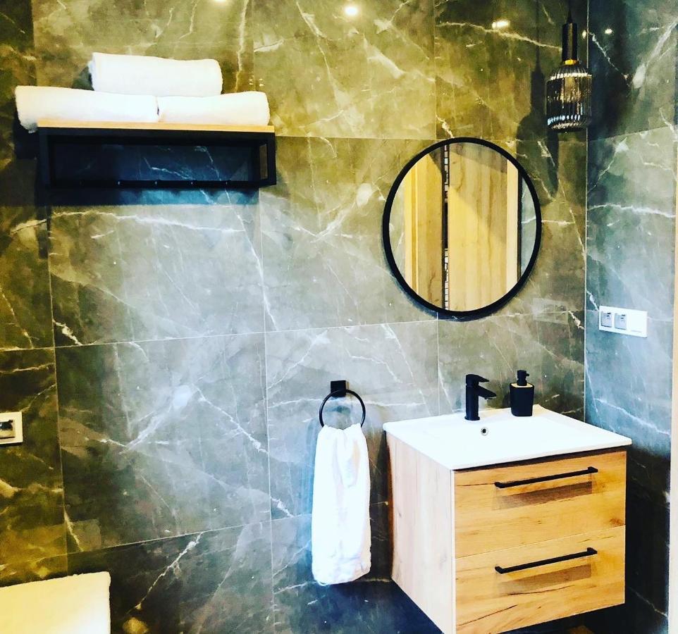 Domki Loft Nad Stawem 4 Doroslych , 4 Dzieci Malkowo Bagian luar foto